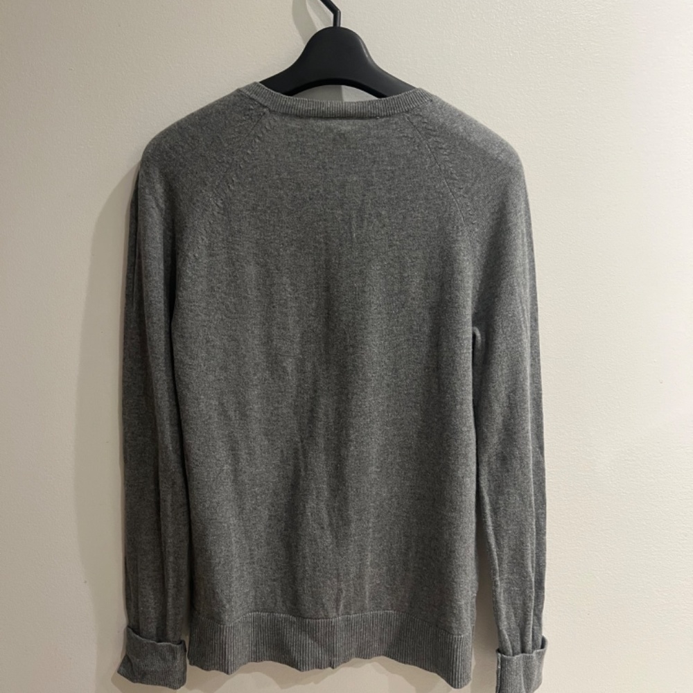 Gap basic knit sweater - Picture 3 of 4